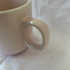 ピンクのコーヒーカップの画像