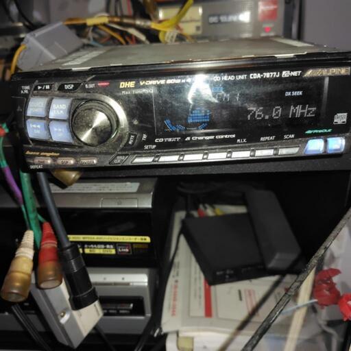 ALPINE CDA-9827J カーオーディオ中古 Yahoo!オークション - ALPINE CDプレーヤー CDA-9827J 50W×4