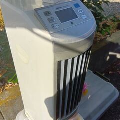 冷風機　水を入れて涼しくするタイプ