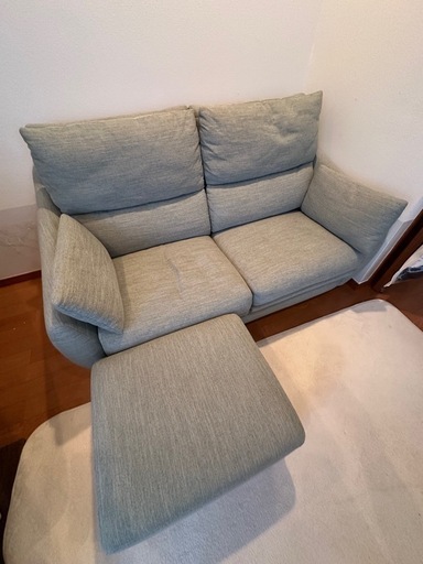 【5月31日お渡し希望】　ソファ ニトリ オットマン付き