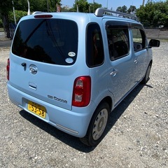 ミラココア　車外ナビ付き　エアコンしっかり効いてます！　純正ルーフキャリア付きの画像