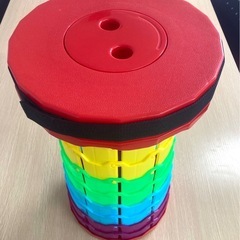 再値下げ！ほぼ未使用【畳めるイス】telescopic stool レインボーカラーの画像