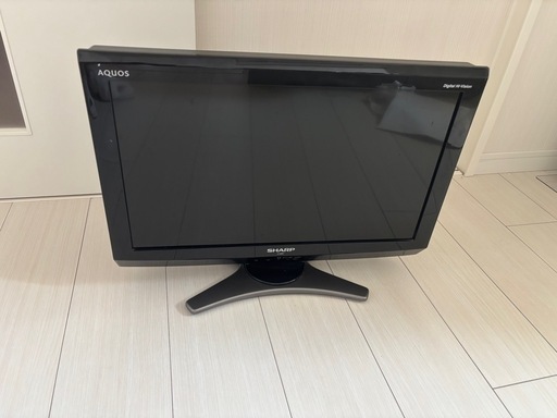 SHARP テレビ (ゆ) 神楽坂のテレビ《液晶テレビ》の中古あげます
