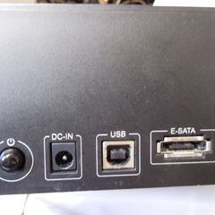 SATA裸族のお立ち台　USBケーブル　電源ケーブルなしの画像