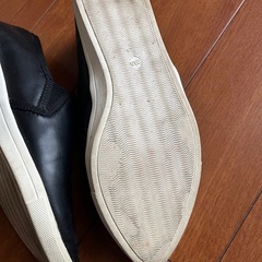 earth 23.5cm  黒　柔らかく履き良いの画像