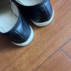 earth 23.5cm  黒　柔らかく履き良いの画像