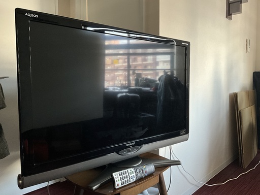 SHARP AQUOS 40型テレビ LC-40SE1 手渡し希望【巣鴨】 (Jeanne