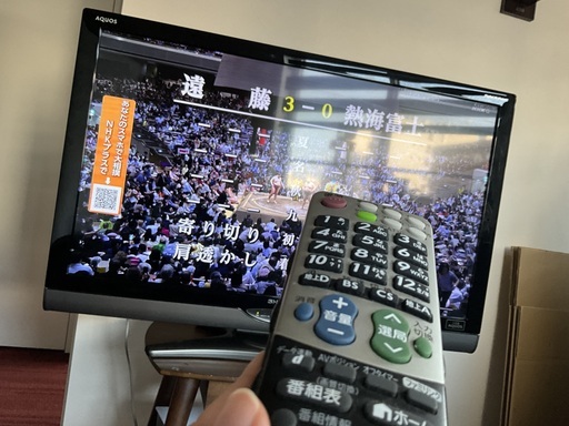 SHARP AQUOS 40型テレビ LC-40SE1 手渡し希望【巣鴨】 (Jeanne