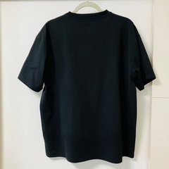 古着Tシャツ黒色の画像