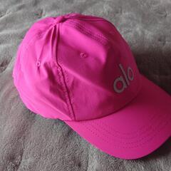 alo yoga キャップ 美品の画像