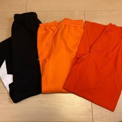 ほぼ新品　パンツ10点、ロングスカート1点、合計11点セットの画像