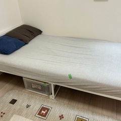 【無料】シングルベッド＋マットレスセットお譲りします（引き取り希望）