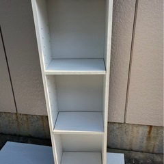 CD・文庫本ラックの画像
