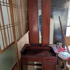 鏡台