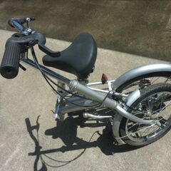 折りたたみ自転車１６×１．７５