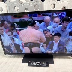 32型　
液晶テレビ