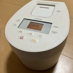 炊飯器　3合炊　ｱｲﾘｽｵｰﾔﾏ    2022年製