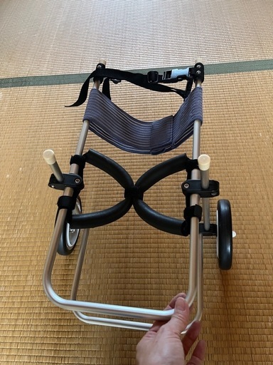 ペット歩行器