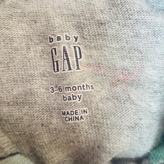 baby GAP 子供　ロンパース　恐竜柄　3〜6ヶ月の画像