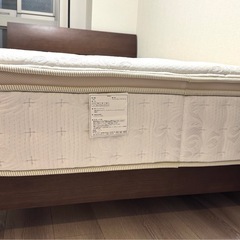 ニトリ NITORI セミダブル マットレス Nスリープ&木製ヘッドボードの画像