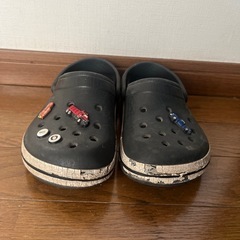 クロックス　サンダル　21センチの画像