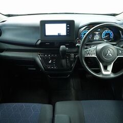 年式新しめ！走行距離5万キロ以下のお車入庫いたしました(*‘ω‘ *)