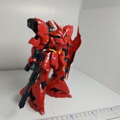 BANDAI 1/144 RG サザビー 完成品 ジャンクの画像