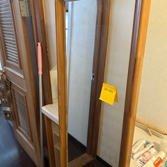 姿見　全身鏡　シンプルな木枠