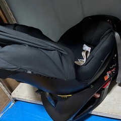 エールべべ　クルット　チャイルドシートの画像