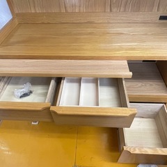 【リサイクルサービス八光】幅120㎝　ウニコ　クラリス　キッチンボード　2口コンセント付きの画像