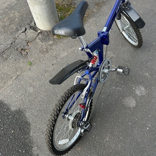 未使用　折りたたみ自転車　SHIMANO　6段ギア　サスペンション付き