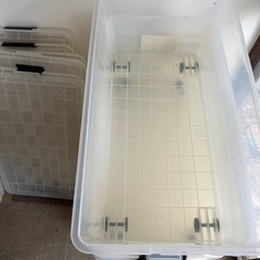 たくさんあります！　衣装ケースの画像