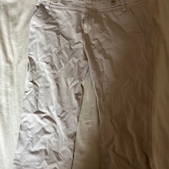 UNIQLO グロッブドパンツ