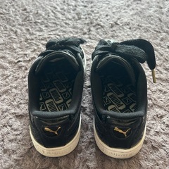 PUMA スニーカー　22.5cm 　変え紐付の画像