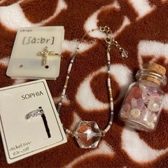 ♥️新品未使用♥️ジルコニア イヤーカフ&ビーズブレスレット&天...