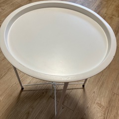 折りたたみテーブル