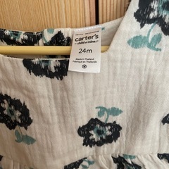 海外ベビー服タグ付きの画像