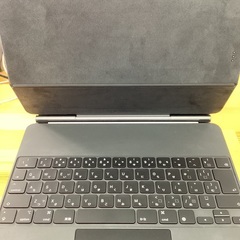 NMagic keyboard 12.9インチA2480の画像