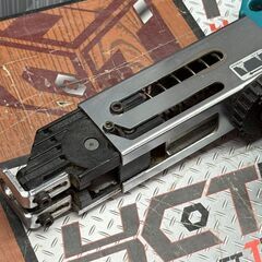 【中古】マキタ Makita 6830 オートパックスクリュードライバ 本体のみ【ハンズクラフト佐賀】の画像