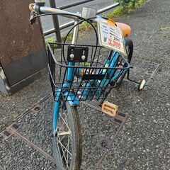 リサイクルショップどりーむ天保山店　No244　自転車　子供用　練習用にオススメ♪　補助輪付き　※スタンドは付属してません　エコチャリNo21468Uの画像