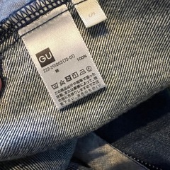 🌸500円商品✖️3点で1000円 に❣️ 　GU デニムフロントジップタイトスカートの画像