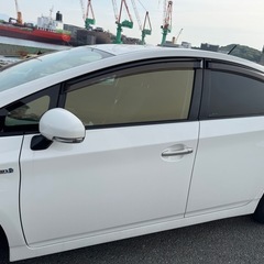 プリウス　車検R9.4　フィルム付きの画像