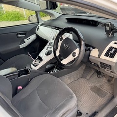 プリウス　車検R9.4　フィルム付きの画像