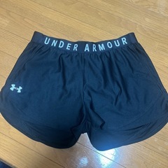 アンダーアーマー　XL ショートパンツ