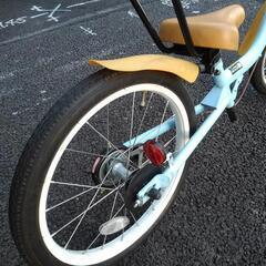 中古子供自転車３５４３　ピープル　ケッターサイクル　１８インチ　ギヤなし　 身長９０㎝ 前後　*ペダルユニットの取り付けは１６５０円です最初ははペダルなし自転車として使用し。あとからペダルを取り付ける自転車です。の画像