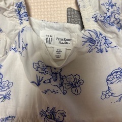 GAP ピーターラビット アイレットワンピースの画像