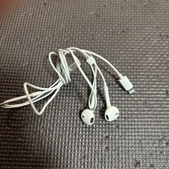 有線イヤフォン