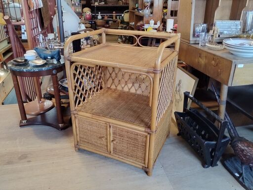 ラタンラック 飾り棚 収納 籐家具 レトロ/TJ-2407 2F北 (ken