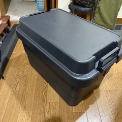 必読！　無印良品　頑丈BOX クロ　50ℓ  天板付き