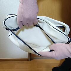 新品ＴＣＫmomoショルダーバックとmomoハンカチの画像